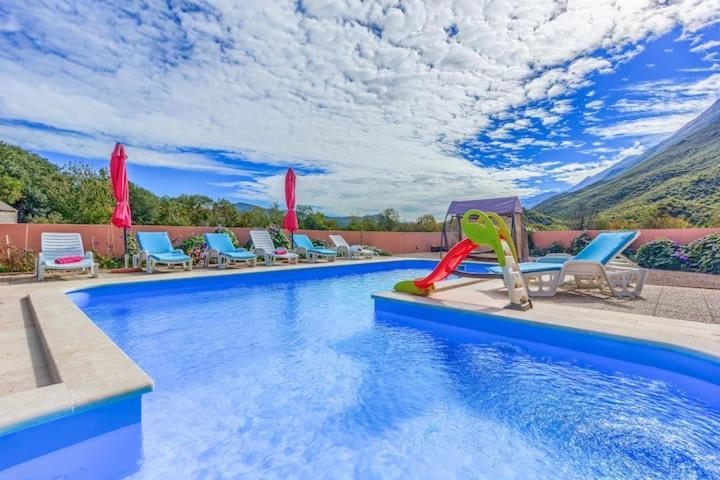 Holiday Home Perunika Zezevica Dış mekan fotoğraf