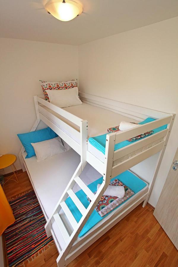 Holiday Home Perunika Zezevica Dış mekan fotoğraf