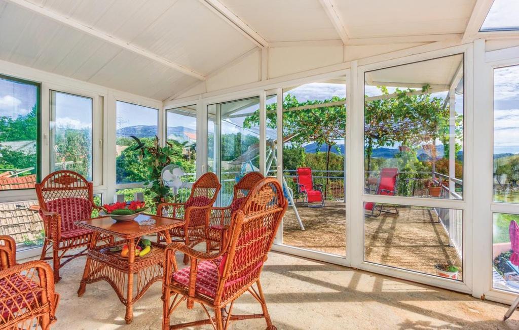 Holiday Home Perunika Zezevica Dış mekan fotoğraf