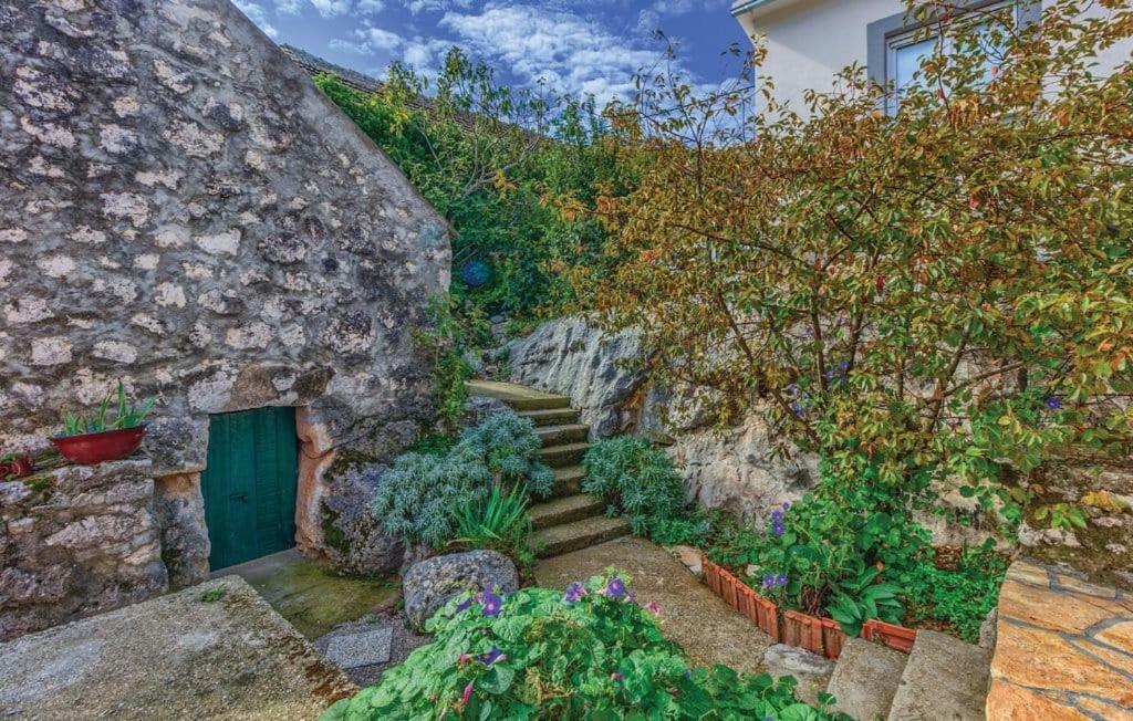 Holiday Home Perunika Zezevica Dış mekan fotoğraf