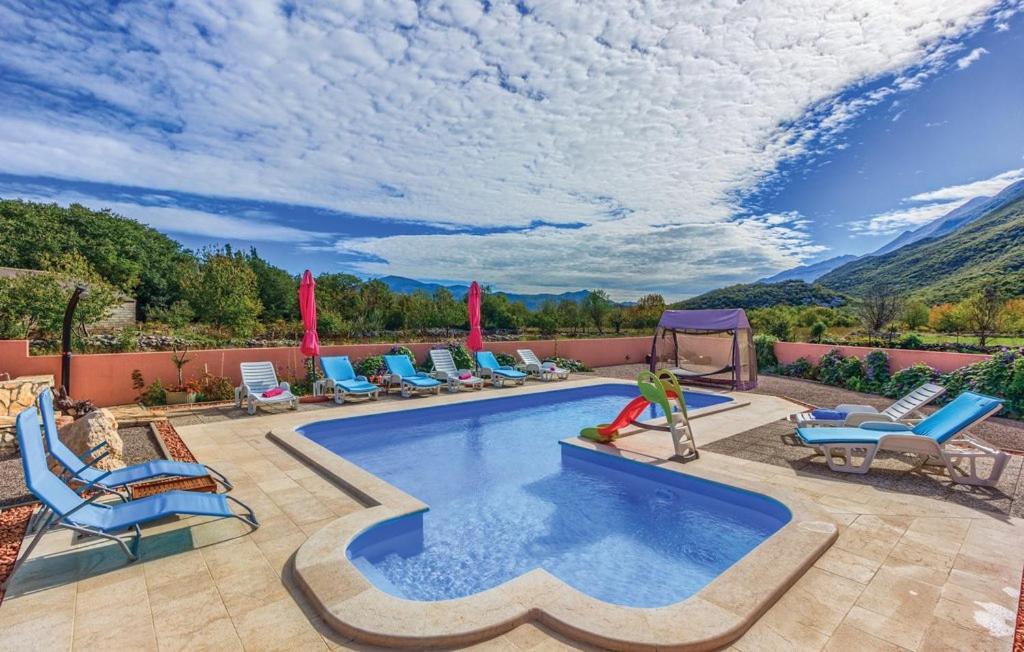 Holiday Home Perunika Zezevica Dış mekan fotoğraf